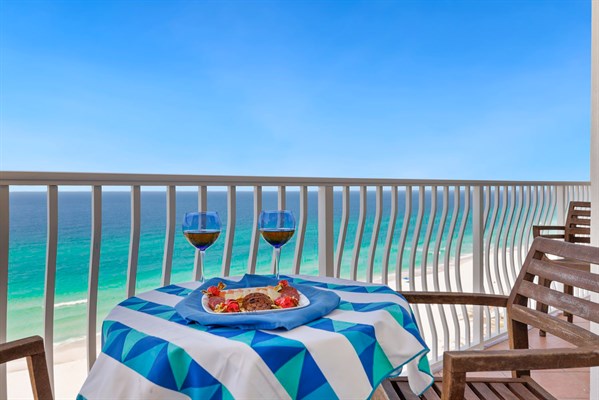 Coral Reef 1305, Relaxing 2BR  AMAZING Gulf Views in PCB